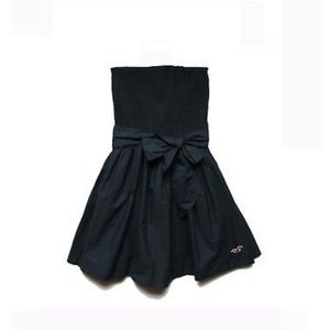 NWT Hollister Smocked Strapless Bow Back Dress